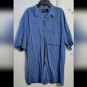 Urban extreme short sleeve button down shirt Size Large